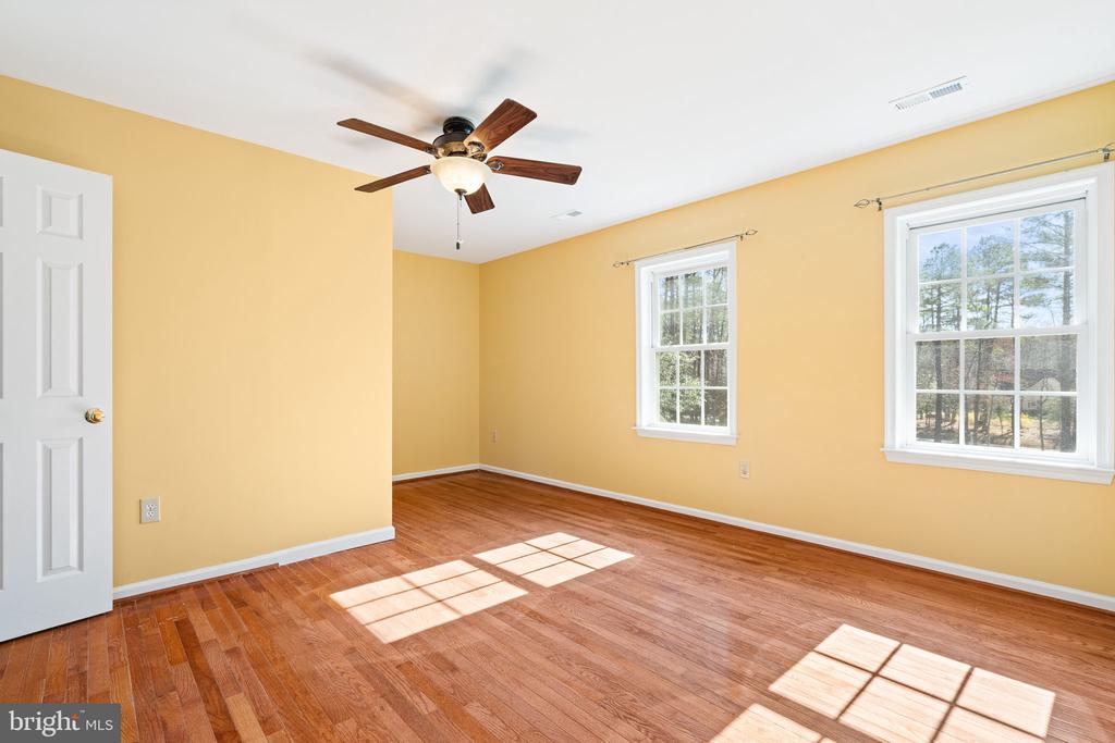 4305 BRIDLEPATH CT, FREDERICKSBURG, Virginia 22408, 4 Bedrooms Bedrooms, ,3 BathroomsBathrooms,Residential,4305 BRIDLEPATH CT,VASP2039774 MLS # VASP2039774 4305 BRIDLEPATH CT, FREDERICKSBURG, Virginia 22408, 4 Bedrooms Bedrooms, ,3 BathroomsBathrooms,Residential,4305 BRIDLEPATH CT,VASP2039774 MLS # VASP2039774