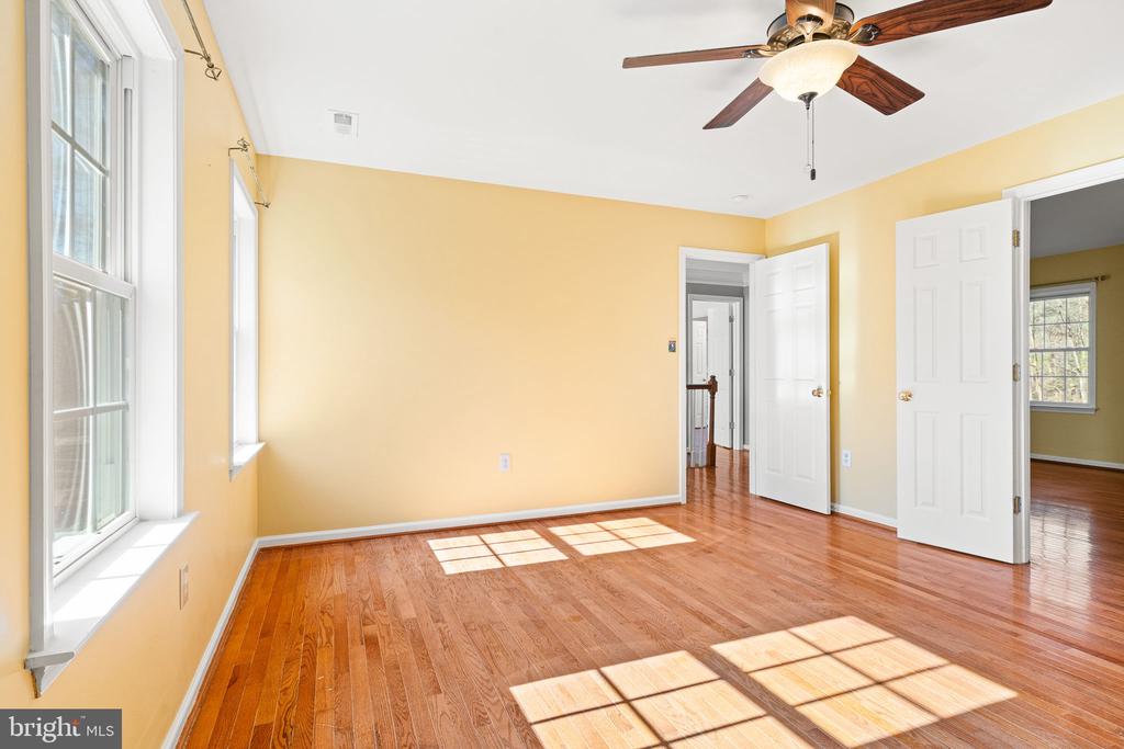 4305 BRIDLEPATH CT, FREDERICKSBURG, Virginia 22408, 4 Bedrooms Bedrooms, ,3 BathroomsBathrooms,Residential,4305 BRIDLEPATH CT,VASP2039774 MLS # VASP2039774 4305 BRIDLEPATH CT, FREDERICKSBURG, Virginia 22408, 4 Bedrooms Bedrooms, ,3 BathroomsBathrooms,Residential,4305 BRIDLEPATH CT,VASP2039774 MLS # VASP2039774