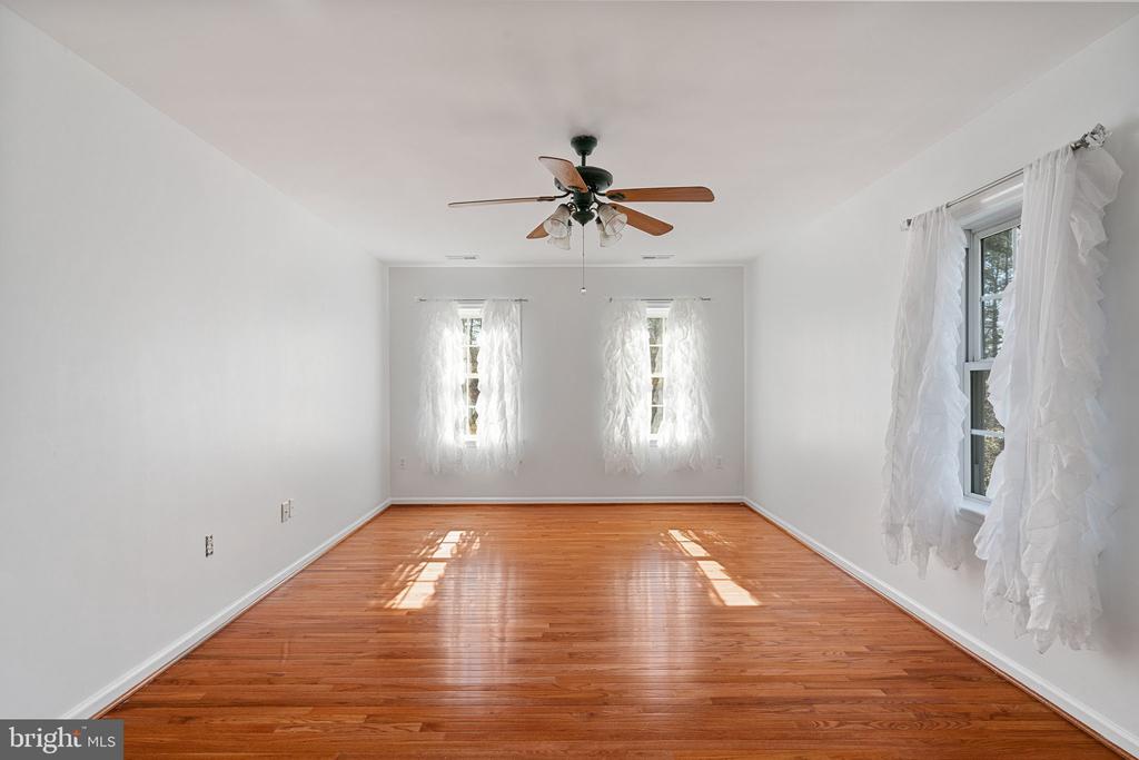 4305 BRIDLEPATH CT, FREDERICKSBURG, Virginia 22408, 4 Bedrooms Bedrooms, ,3 BathroomsBathrooms,Residential,4305 BRIDLEPATH CT,VASP2039774 MLS # VASP2039774 4305 BRIDLEPATH CT, FREDERICKSBURG, Virginia 22408, 4 Bedrooms Bedrooms, ,3 BathroomsBathrooms,Residential,4305 BRIDLEPATH CT,VASP2039774 MLS # VASP2039774