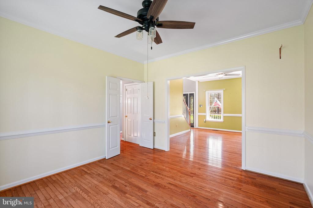 4305 BRIDLEPATH CT, FREDERICKSBURG, Virginia 22408, 4 Bedrooms Bedrooms, ,3 BathroomsBathrooms,Residential,4305 BRIDLEPATH CT,VASP2039774 MLS # VASP2039774 4305 BRIDLEPATH CT, FREDERICKSBURG, Virginia 22408, 4 Bedrooms Bedrooms, ,3 BathroomsBathrooms,Residential,4305 BRIDLEPATH CT,VASP2039774 MLS # VASP2039774