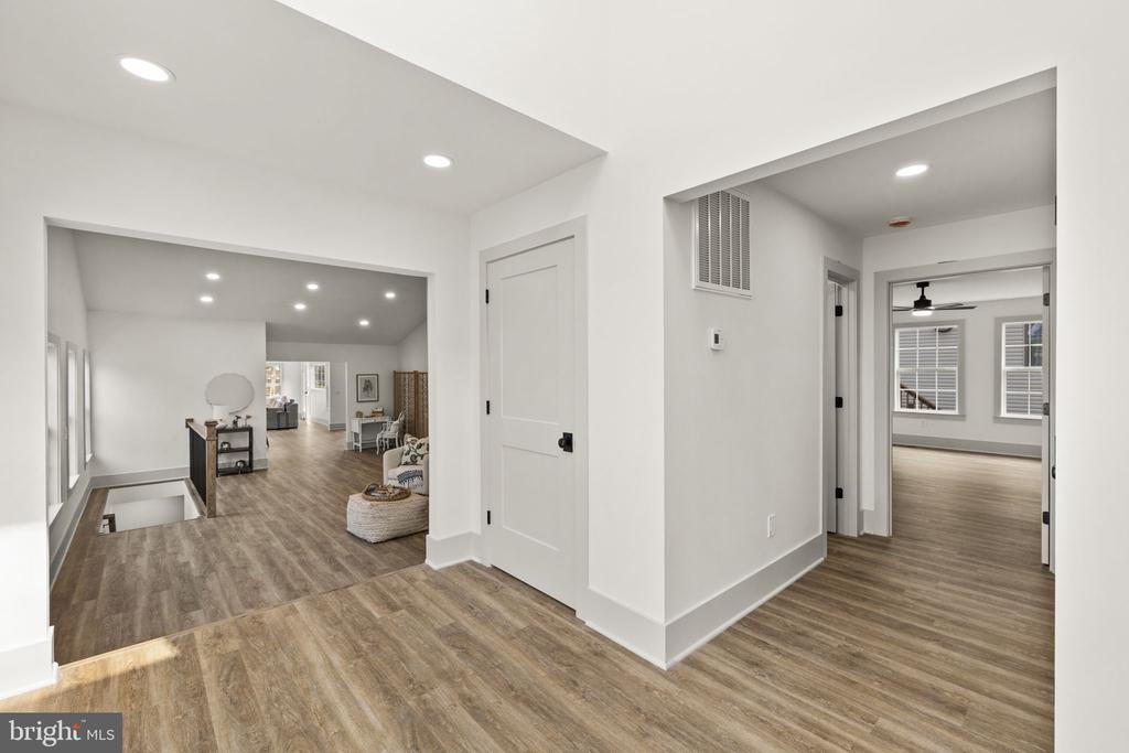 116 WASHINGTON ST, LOCUST GROVE, Virginia 22508, 5 Bedrooms Bedrooms, ,5 BathroomsBathrooms,Residential,116 WASHINGTON ST,VAOR2013490 MLS # VAOR2013490