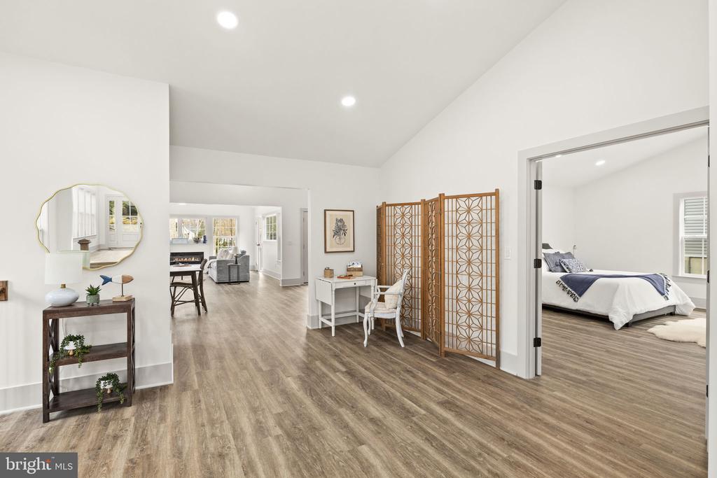 116 WASHINGTON ST, LOCUST GROVE, Virginia 22508, 5 Bedrooms Bedrooms, ,5 BathroomsBathrooms,Residential,116 WASHINGTON ST,VAOR2013490 MLS # VAOR2013490