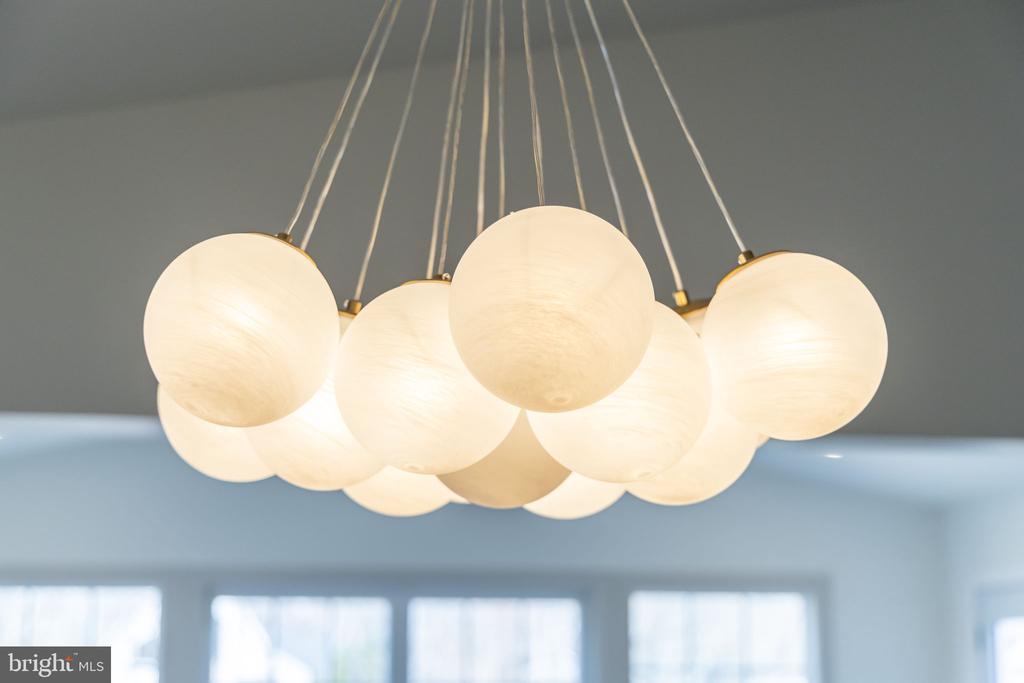 116 WASHINGTON ST, LOCUST GROVE, Virginia 22508, 5 Bedrooms Bedrooms, ,5 BathroomsBathrooms,Residential,116 WASHINGTON ST,VAOR2013490 MLS # VAOR2013490