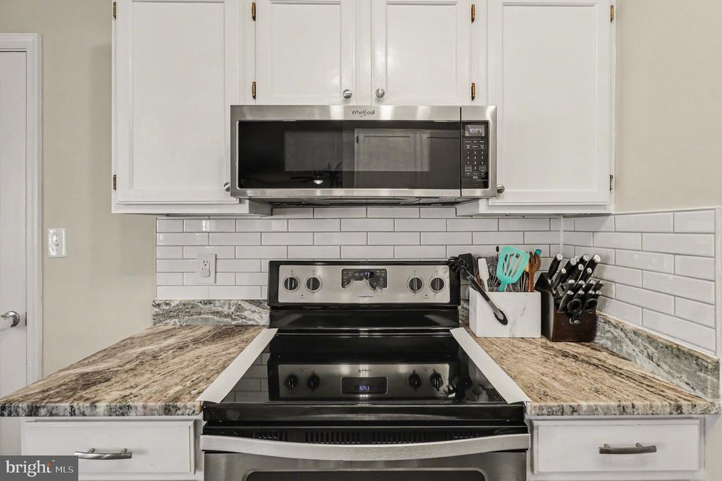 7317 CLOVERHILL RD, SPOTSYLVANIA, Virginia 22551, 3 Bedrooms Bedrooms, ,2 BathroomsBathrooms,Residential,7317 CLOVERHILL RD,VASP2039882 MLS # VASP2039882 7317 CLOVERHILL RD, SPOTSYLVANIA, Virginia 22551, 3 Bedrooms Bedrooms, ,2 BathroomsBathrooms,Residential,7317 CLOVERHILL RD,VASP2039882 MLS # VASP2039882