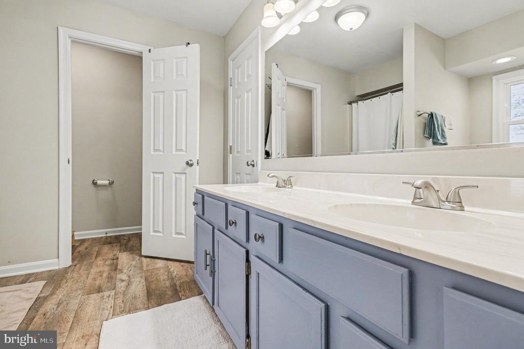 7317 CLOVERHILL RD, SPOTSYLVANIA, Virginia 22551, 3 Bedrooms Bedrooms, ,2 BathroomsBathrooms,Residential,7317 CLOVERHILL RD,VASP2039882 MLS # VASP2039882 7317 CLOVERHILL RD, SPOTSYLVANIA, Virginia 22551, 3 Bedrooms Bedrooms, ,2 BathroomsBathrooms,Residential,7317 CLOVERHILL RD,VASP2039882 MLS # VASP2039882