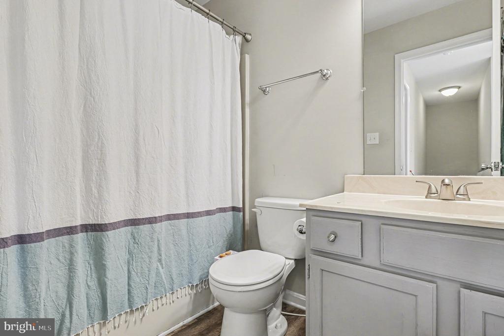 7317 CLOVERHILL RD, SPOTSYLVANIA, Virginia 22551, 3 Bedrooms Bedrooms, ,2 BathroomsBathrooms,Residential,7317 CLOVERHILL RD,VASP2039882 MLS # VASP2039882 7317 CLOVERHILL RD, SPOTSYLVANIA, Virginia 22551, 3 Bedrooms Bedrooms, ,2 BathroomsBathrooms,Residential,7317 CLOVERHILL RD,VASP2039882 MLS # VASP2039882