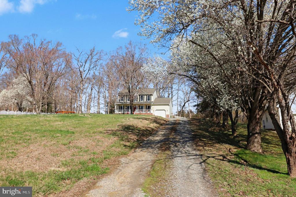 7317 CLOVERHILL RD, SPOTSYLVANIA, Virginia 22551, 3 Bedrooms Bedrooms, ,2 BathroomsBathrooms,Residential,7317 CLOVERHILL RD,VASP2039882 MLS # VASP2039882 7317 CLOVERHILL RD, SPOTSYLVANIA, Virginia 22551, 3 Bedrooms Bedrooms, ,2 BathroomsBathrooms,Residential,7317 CLOVERHILL RD,VASP2039882 MLS # VASP2039882