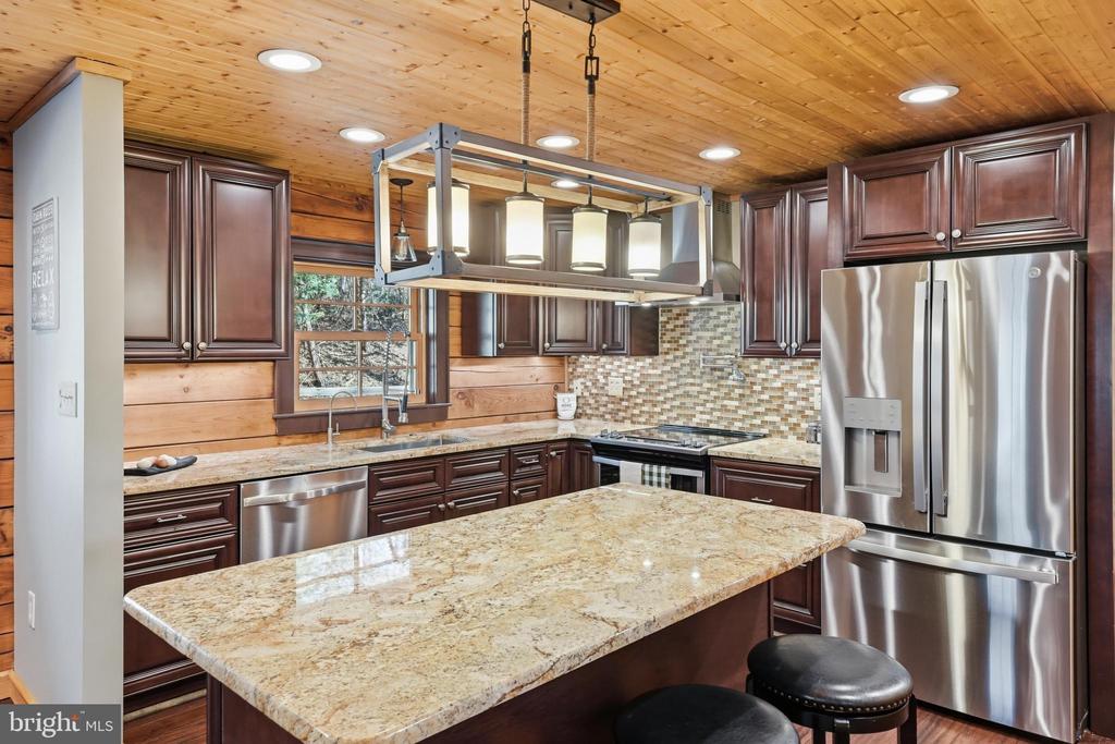 5276 FREE STATE RD, MARSHALL, Virginia, 3 Bedrooms Bedrooms, ,2 BathroomsBathrooms,Residential,5276 FREE STATE RD,VAFQ2020890 MLS # VAFQ2020890