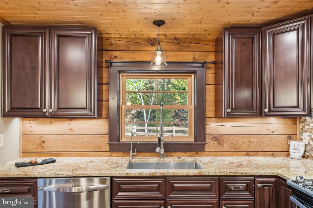 5276 FREE STATE RD, MARSHALL, Virginia, 3 Bedrooms Bedrooms, ,2 BathroomsBathrooms,Residential,5276 FREE STATE RD,VAFQ2020890 MLS # VAFQ2020890