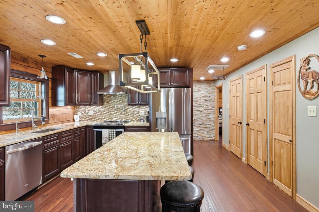 5276 FREE STATE RD, MARSHALL, Virginia, 3 Bedrooms Bedrooms, ,2 BathroomsBathrooms,Residential,5276 FREE STATE RD,VAFQ2020890 MLS # VAFQ2020890