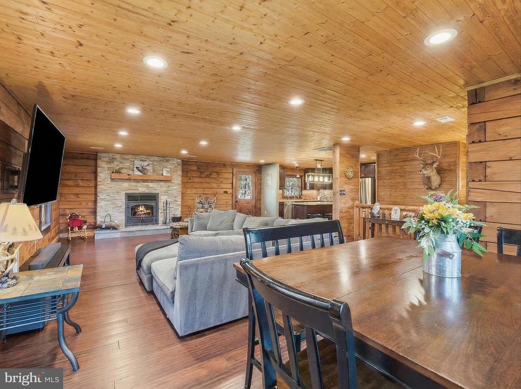 5276 FREE STATE RD, MARSHALL, Virginia, 3 Bedrooms Bedrooms, ,2 BathroomsBathrooms,Residential,5276 FREE STATE RD,VAFQ2020890 MLS # VAFQ2020890