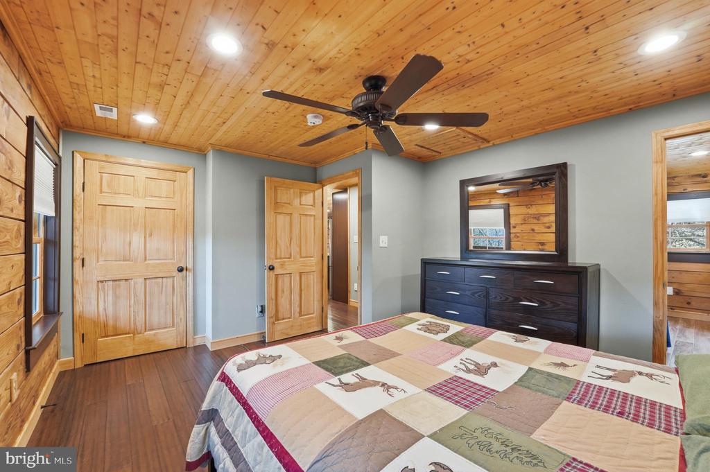 5276 FREE STATE RD, MARSHALL, Virginia, 3 Bedrooms Bedrooms, ,2 BathroomsBathrooms,Residential,5276 FREE STATE RD,VAFQ2020890 MLS # VAFQ2020890