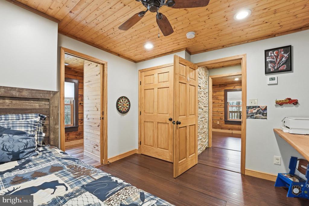 5276 FREE STATE RD, MARSHALL, Virginia, 3 Bedrooms Bedrooms, ,2 BathroomsBathrooms,Residential,5276 FREE STATE RD,VAFQ2020890 MLS # VAFQ2020890