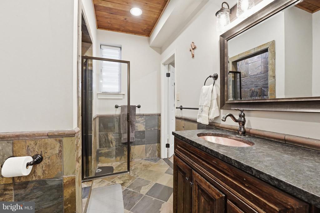 5276 FREE STATE RD, MARSHALL, Virginia, 3 Bedrooms Bedrooms, ,2 BathroomsBathrooms,Residential,5276 FREE STATE RD,VAFQ2020890 MLS # VAFQ2020890