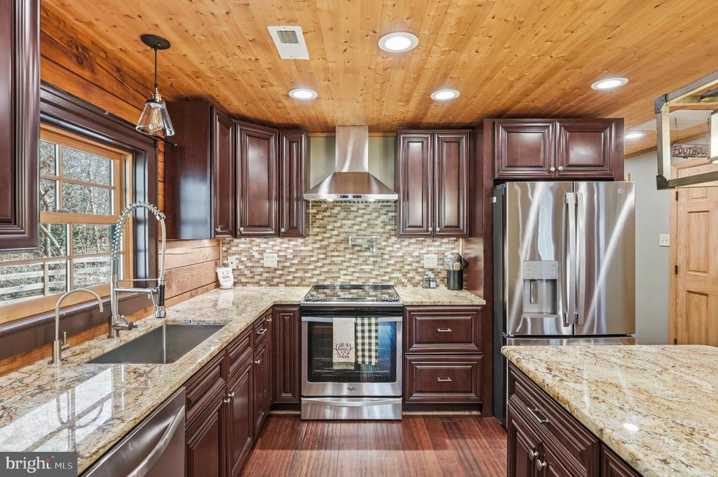 5276 FREE STATE RD, MARSHALL, Virginia, 3 Bedrooms Bedrooms, ,2 BathroomsBathrooms,Residential,5276 FREE STATE RD,VAFQ2020890 MLS # VAFQ2020890