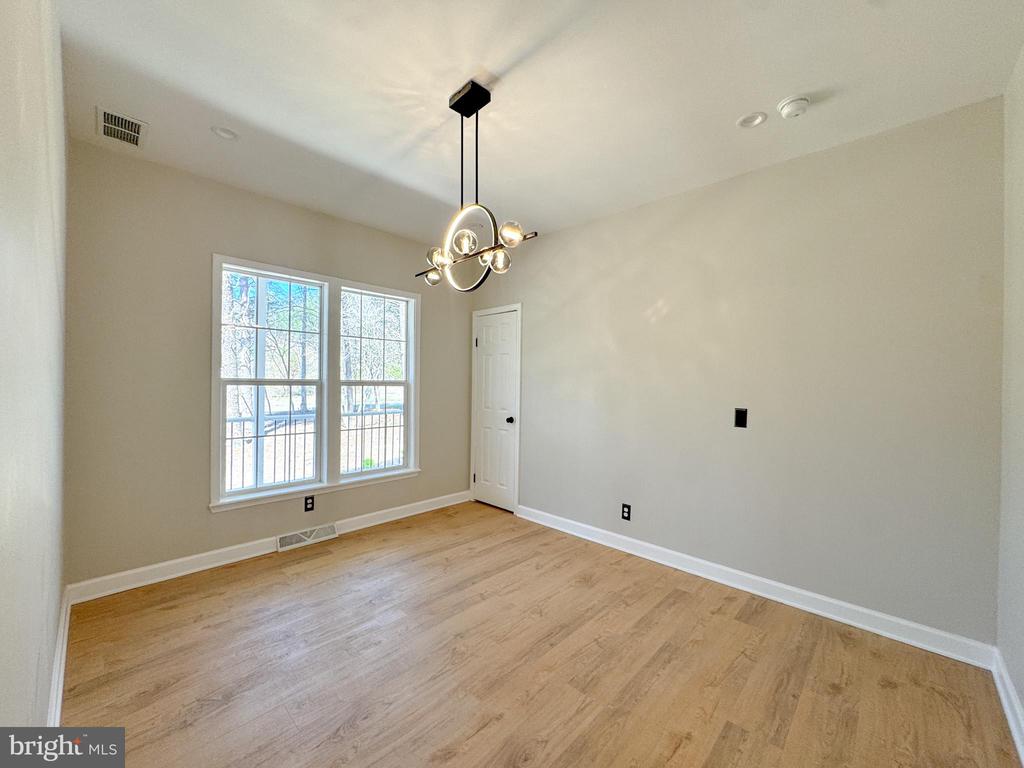 3631 BREAKNOCK RD, BUMPASS, Virginia 23024, 5 Bedrooms Bedrooms, ,3 BathroomsBathrooms,Residential,3631 BREAKNOCK RD,VASP2040010 MLS # VASP2040010