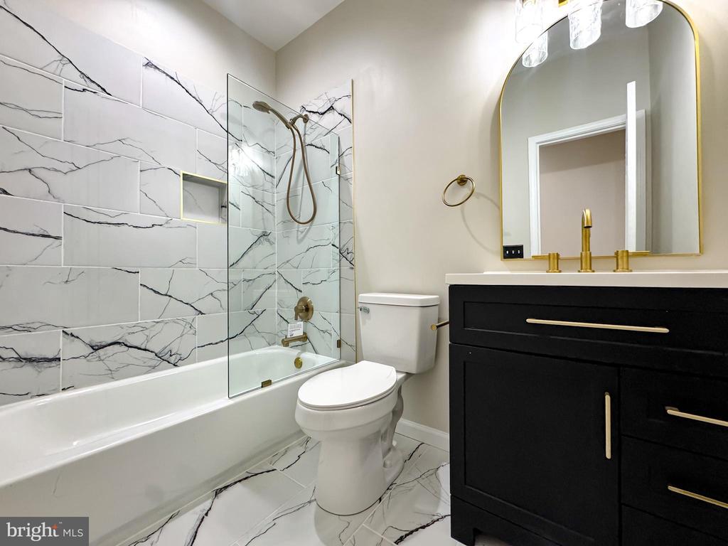 3631 BREAKNOCK RD, BUMPASS, Virginia 23024, 5 Bedrooms Bedrooms, ,3 BathroomsBathrooms,Residential,3631 BREAKNOCK RD,VASP2040010 MLS # VASP2040010