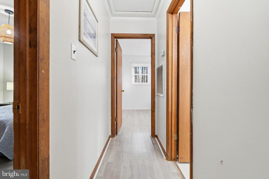 1330 JASON LN, AMISSVILLE, Virginia 20106, 3 Bedrooms Bedrooms, ,2 BathroomsBathrooms,Residential,1330 JASON LN,VACU2012990 MLS # VACU2012990