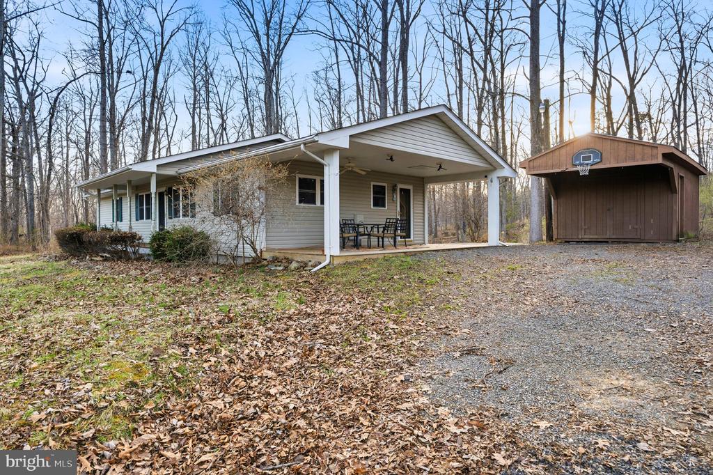 1330 JASON LN, AMISSVILLE, Virginia 20106, 3 Bedrooms Bedrooms, ,2 BathroomsBathrooms,Residential,1330 JASON LN,VACU2012990 MLS # VACU2012990