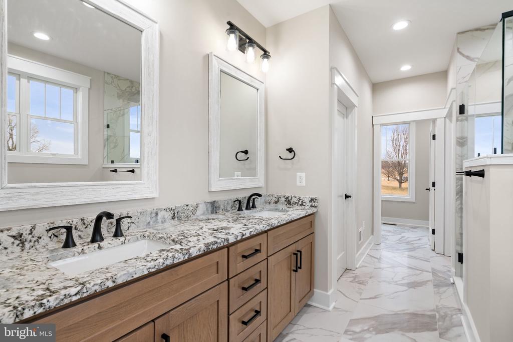 20359 LOOKOUT CIR, ORANGE, Virginia 22960, 5 Bedrooms Bedrooms, ,3 BathroomsBathrooms,Residential,20359 LOOKOUT CIR,VAOR2013386 MLS # VAOR2013386