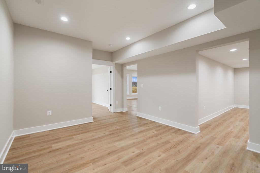 20359 LOOKOUT CIR, ORANGE, Virginia 22960, 5 Bedrooms Bedrooms, ,3 BathroomsBathrooms,Residential,20359 LOOKOUT CIR,VAOR2013386 MLS # VAOR2013386