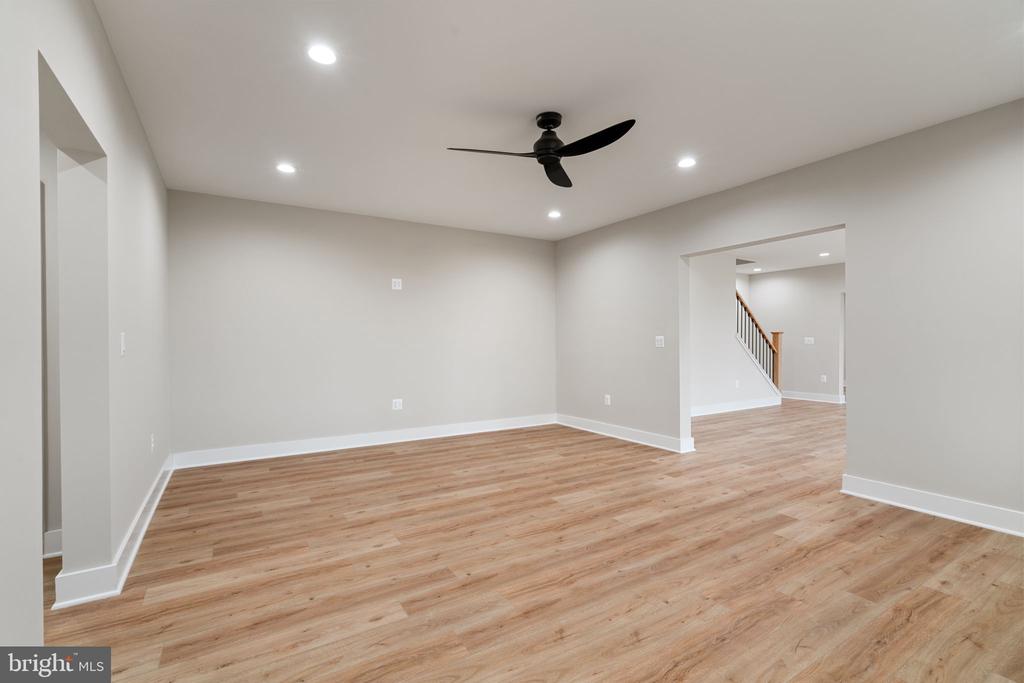 20359 LOOKOUT CIR, ORANGE, Virginia 22960, 5 Bedrooms Bedrooms, ,3 BathroomsBathrooms,Residential,20359 LOOKOUT CIR,VAOR2013386 MLS # VAOR2013386