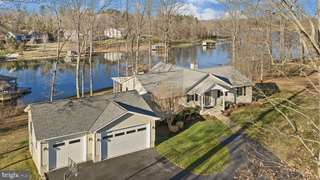 2045 LAKE FOREST DR, MINERAL, Virginia 23117, 6 Bedrooms Bedrooms, ,4 BathroomsBathrooms,Residential,2045 LAKE FOREST DR,VALA2009466 MLS # VALA2009466