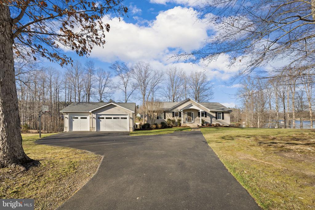 2045 LAKE FOREST DR, MINERAL, Virginia 23117, 6 Bedrooms Bedrooms, ,4 BathroomsBathrooms,Residential,2045 LAKE FOREST DR,VALA2009466 MLS # VALA2009466