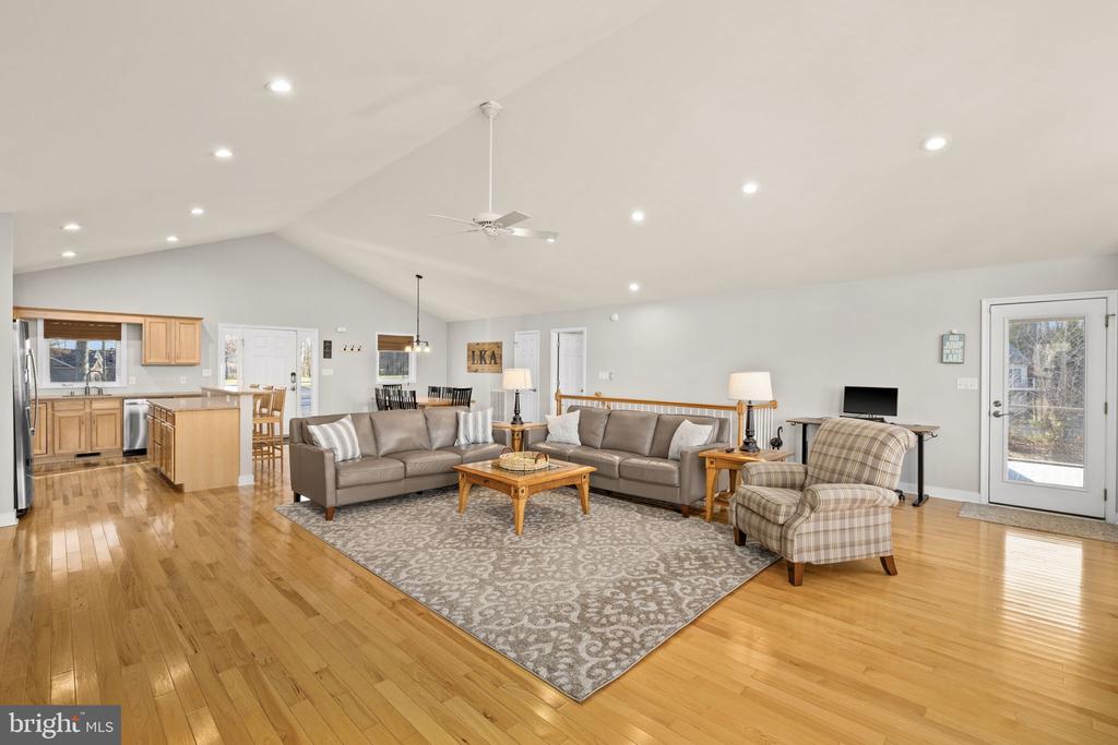 2045 LAKE FOREST DR, MINERAL, Virginia 23117, 6 Bedrooms Bedrooms, ,4 BathroomsBathrooms,Residential,2045 LAKE FOREST DR,VALA2009466 MLS # VALA2009466