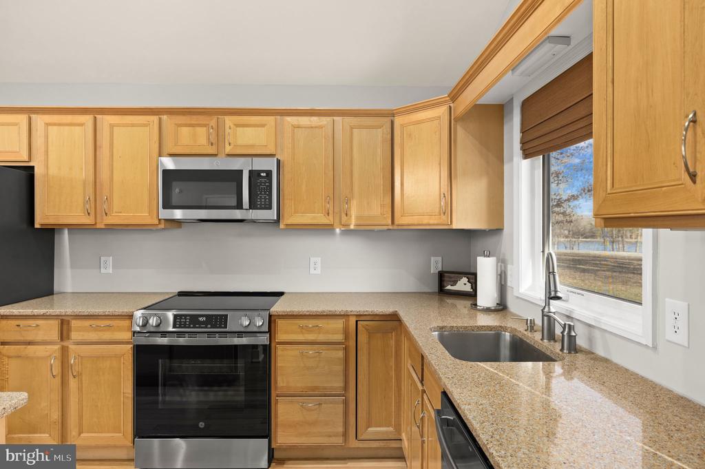 2045 LAKE FOREST DR, MINERAL, Virginia 23117, 6 Bedrooms Bedrooms, ,4 BathroomsBathrooms,Residential,2045 LAKE FOREST DR,VALA2009466 MLS # VALA2009466