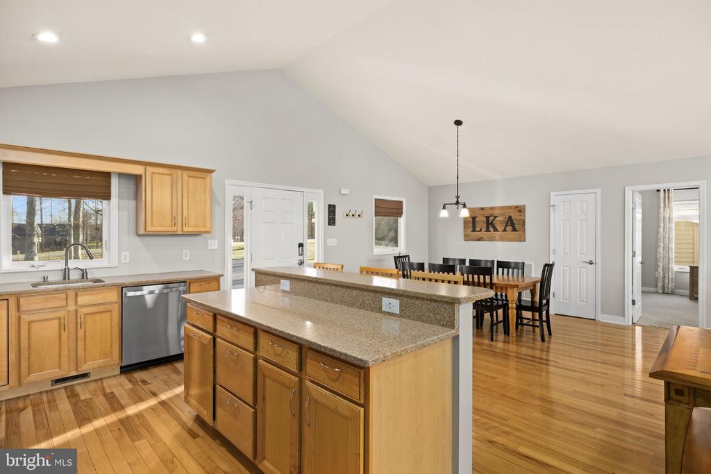 2045 LAKE FOREST DR, MINERAL, Virginia 23117, 6 Bedrooms Bedrooms, ,4 BathroomsBathrooms,Residential,2045 LAKE FOREST DR,VALA2009466 MLS # VALA2009466