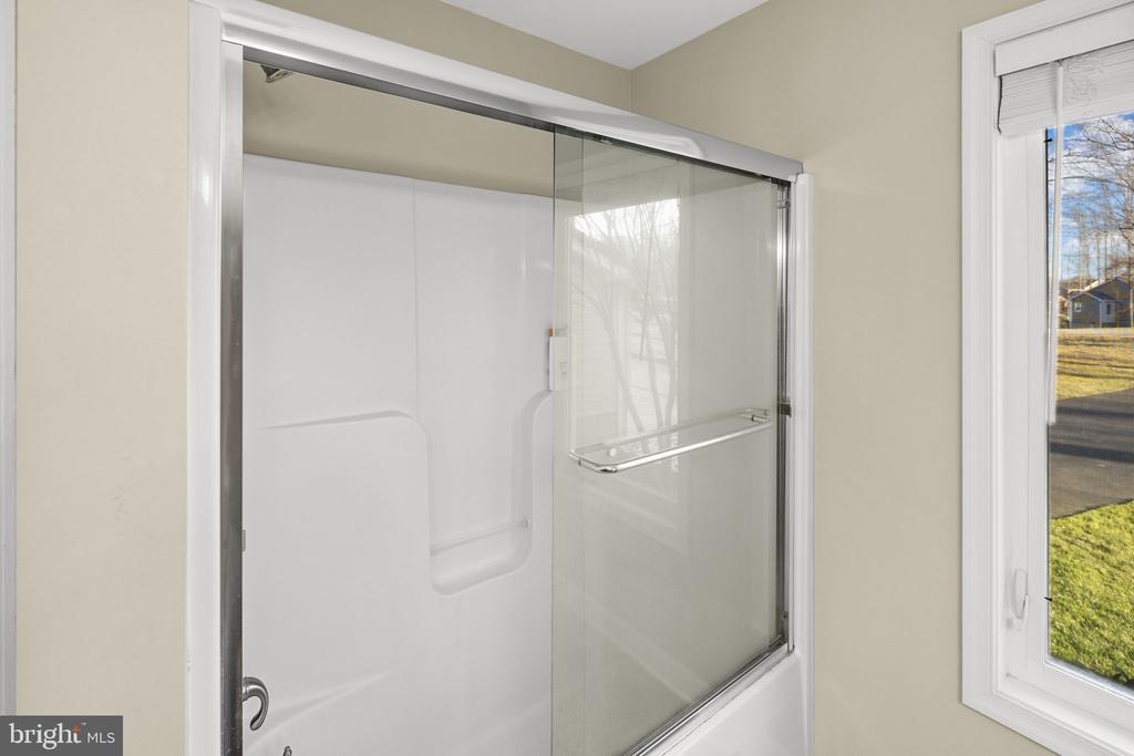 2045 LAKE FOREST DR, MINERAL, Virginia 23117, 6 Bedrooms Bedrooms, ,4 BathroomsBathrooms,Residential,2045 LAKE FOREST DR,VALA2009466 MLS # VALA2009466