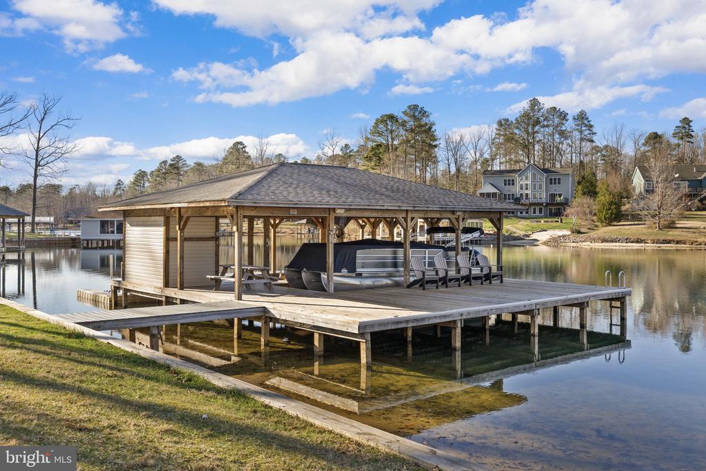 2045 LAKE FOREST DR, MINERAL, Virginia 23117, 6 Bedrooms Bedrooms, ,4 BathroomsBathrooms,Residential,2045 LAKE FOREST DR,VALA2009466 MLS # VALA2009466