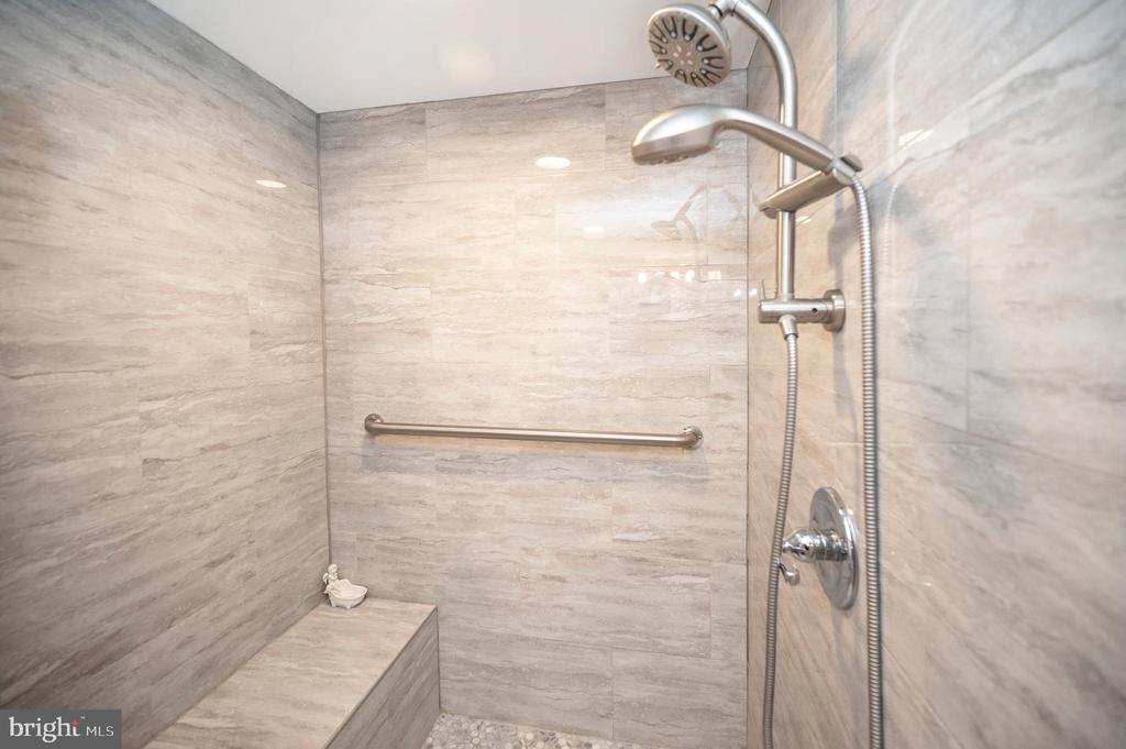 31934 INDIANTOWN RD, LOCUST GROVE, Virginia 22508, 3 Bedrooms Bedrooms, ,2 BathroomsBathrooms,Residential,31934 INDIANTOWN RD,VAOR2013506 MLS # VAOR2013506