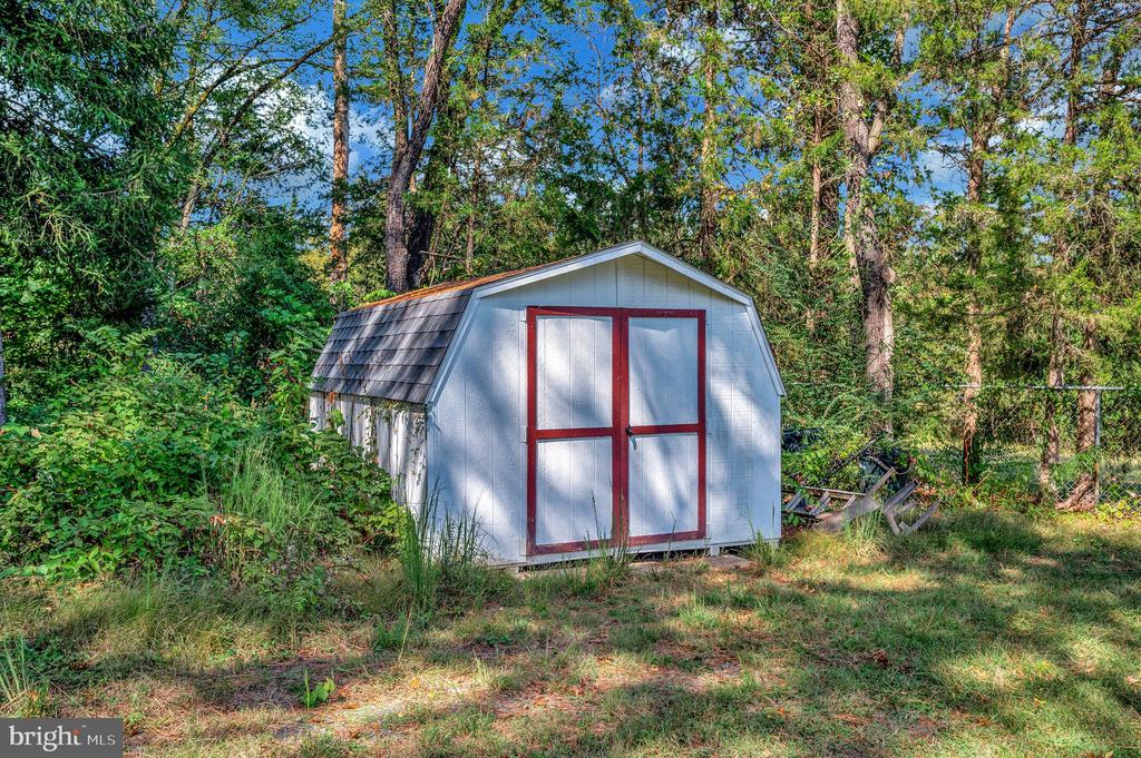 31934 INDIANTOWN RD, LOCUST GROVE, Virginia 22508, 3 Bedrooms Bedrooms, ,2 BathroomsBathrooms,Residential,31934 INDIANTOWN RD,VAOR2013506 MLS # VAOR2013506