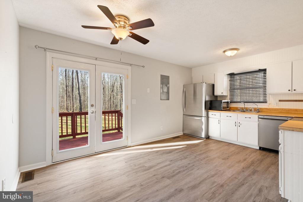 19190 HIDDEN LN, JEFFERSONTON, Virginia 22724, 3 Bedrooms Bedrooms, ,2 BathroomsBathrooms,Residential,19190 HIDDEN LN,VACU2012978 MLS # VACU2012978