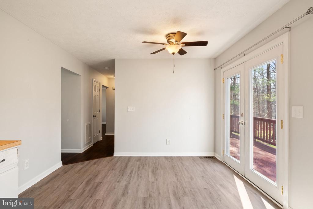 19190 HIDDEN LN, JEFFERSONTON, Virginia 22724, 3 Bedrooms Bedrooms, ,2 BathroomsBathrooms,Residential,19190 HIDDEN LN,VACU2012978 MLS # VACU2012978