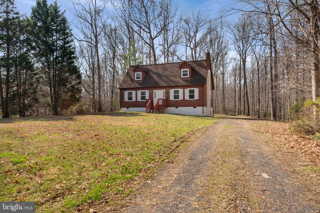 19190 HIDDEN LN, JEFFERSONTON, Virginia 22724, 3 Bedrooms Bedrooms, ,2 BathroomsBathrooms,Residential,19190 HIDDEN LN,VACU2012978 MLS # VACU2012978