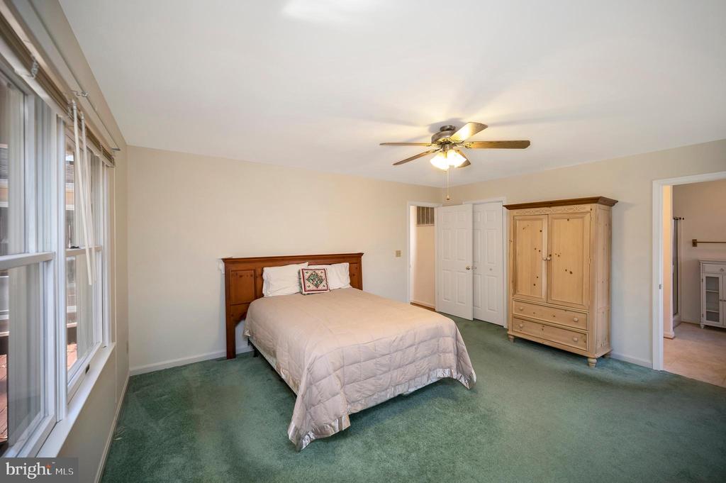 821 EASTOVER PKWY, LOCUST GROVE, Virginia 22508, 3 Bedrooms Bedrooms, ,2 BathroomsBathrooms,Residential,821 EASTOVER PKWY,VAOR2013590 MLS # VAOR2013590