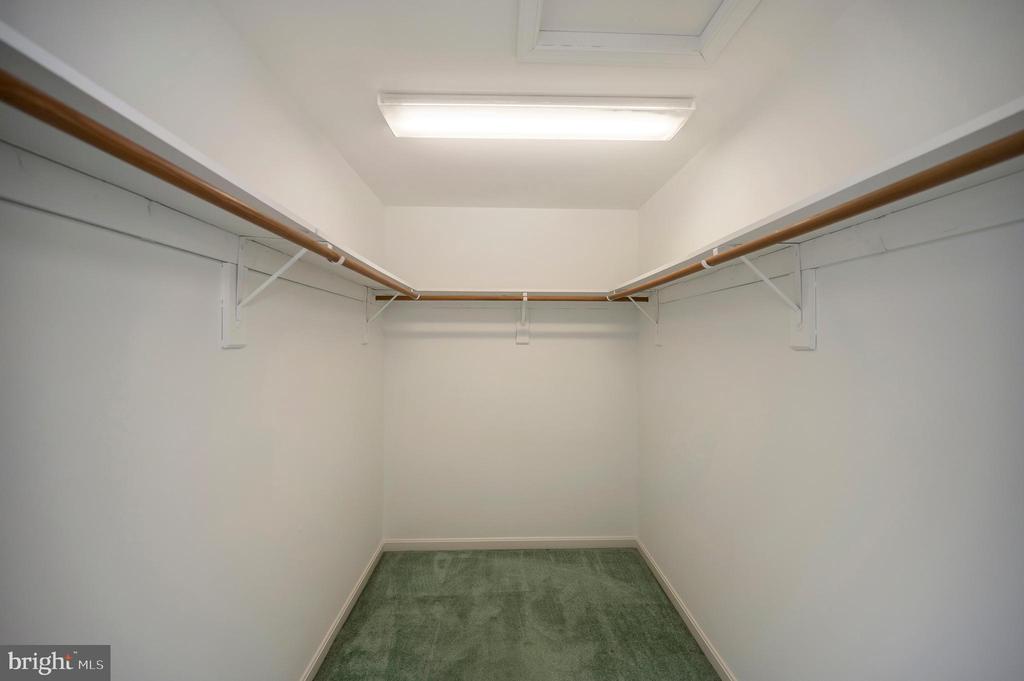 821 EASTOVER PKWY, LOCUST GROVE, Virginia 22508, 3 Bedrooms Bedrooms, ,2 BathroomsBathrooms,Residential,821 EASTOVER PKWY,VAOR2013590 MLS # VAOR2013590