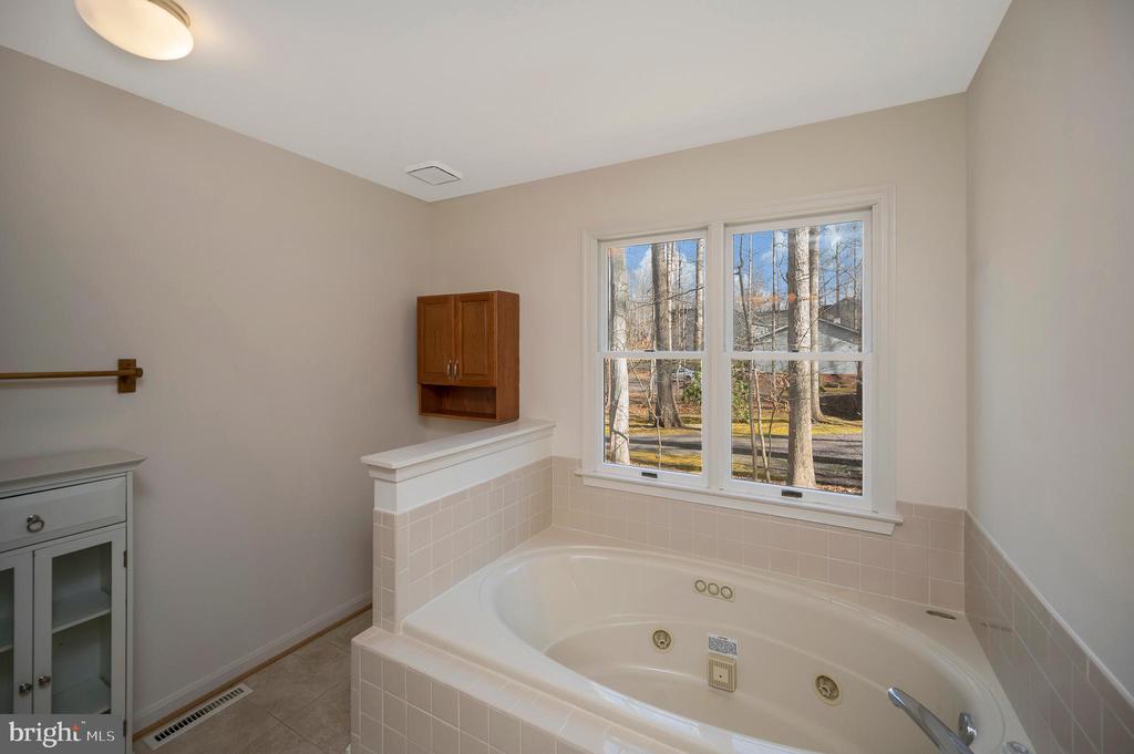 821 EASTOVER PKWY, LOCUST GROVE, Virginia 22508, 3 Bedrooms Bedrooms, ,2 BathroomsBathrooms,Residential,821 EASTOVER PKWY,VAOR2013590 MLS # VAOR2013590