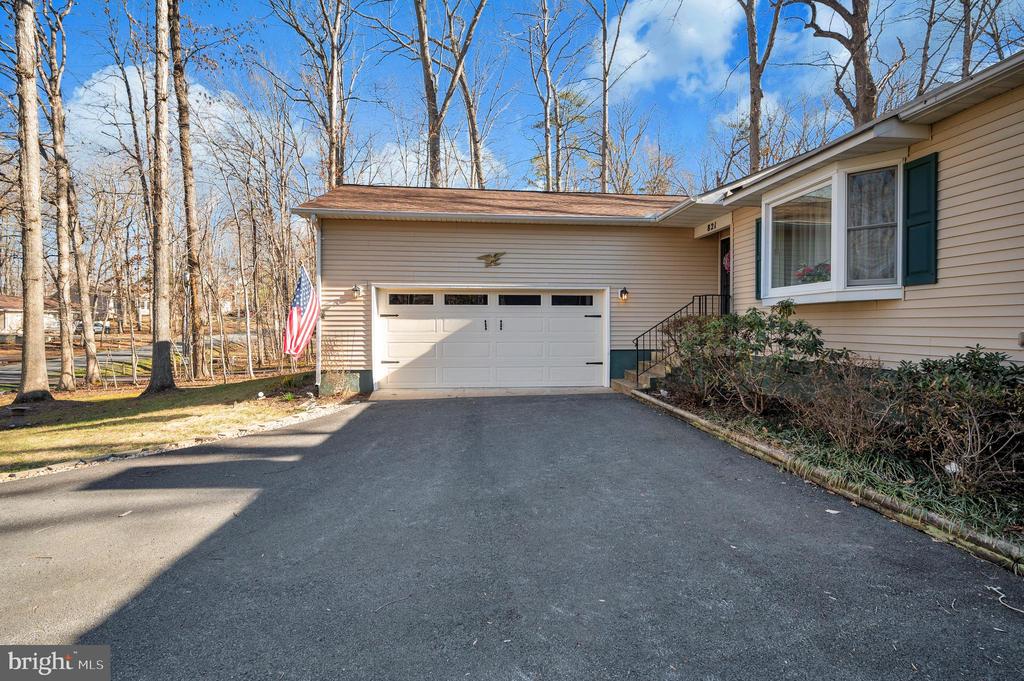 821 EASTOVER PKWY, LOCUST GROVE, Virginia 22508, 3 Bedrooms Bedrooms, ,2 BathroomsBathrooms,Residential,821 EASTOVER PKWY,VAOR2013590 MLS # VAOR2013590