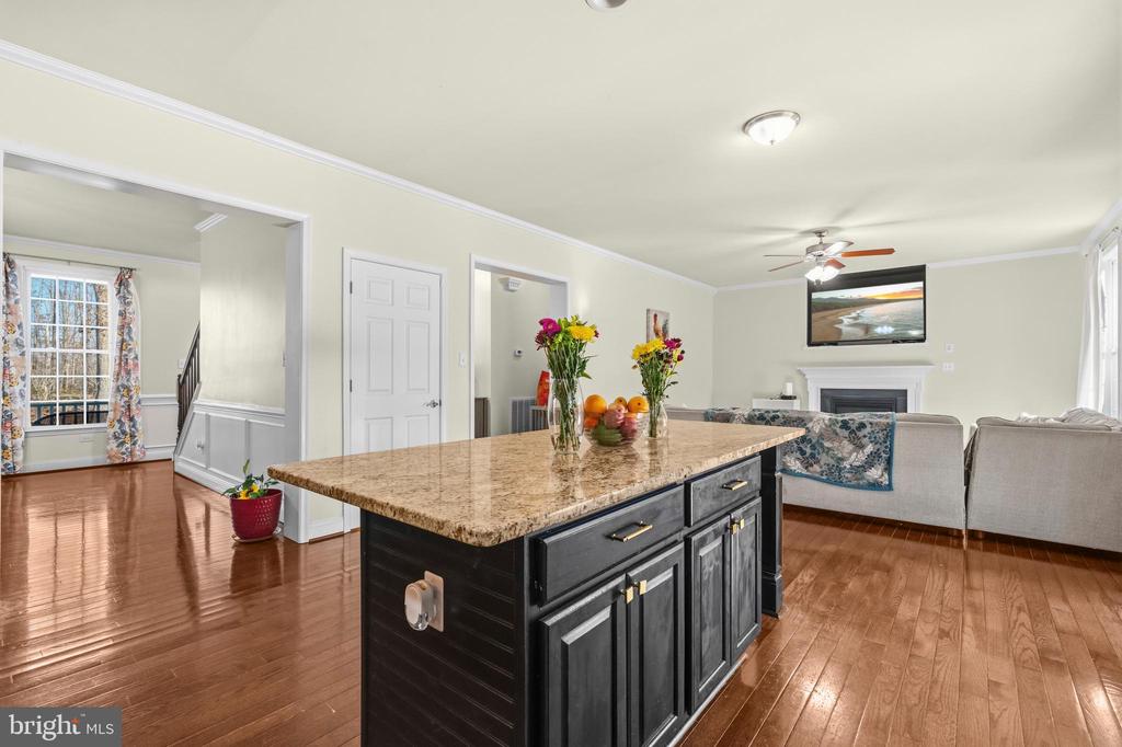 10206 TALLEY RD, SPOTSYLVANIA, Virginia 22553, 5 Bedrooms Bedrooms, ,3 BathroomsBathrooms,Residential,10206 TALLEY RD,VASP2040072 MLS # VASP2040072