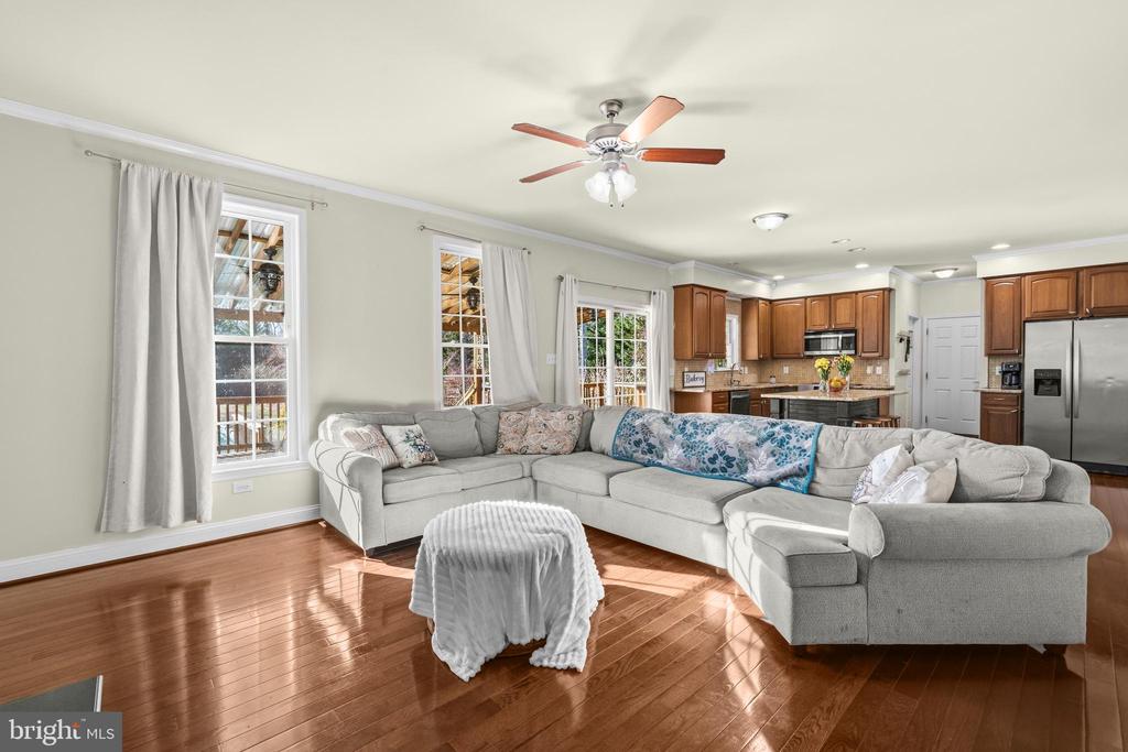 10206 TALLEY RD, SPOTSYLVANIA, Virginia 22553, 5 Bedrooms Bedrooms, ,3 BathroomsBathrooms,Residential,10206 TALLEY RD,VASP2040072 MLS # VASP2040072