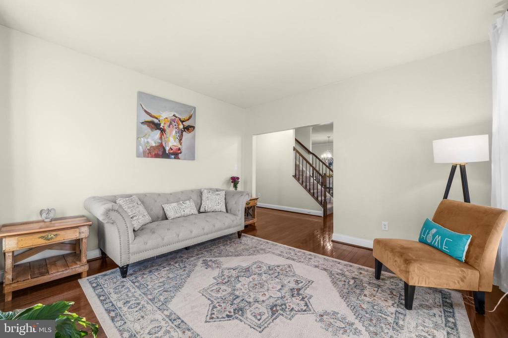 10206 TALLEY RD, SPOTSYLVANIA, Virginia 22553, 5 Bedrooms Bedrooms, ,3 BathroomsBathrooms,Residential,10206 TALLEY RD,VASP2040072 MLS # VASP2040072