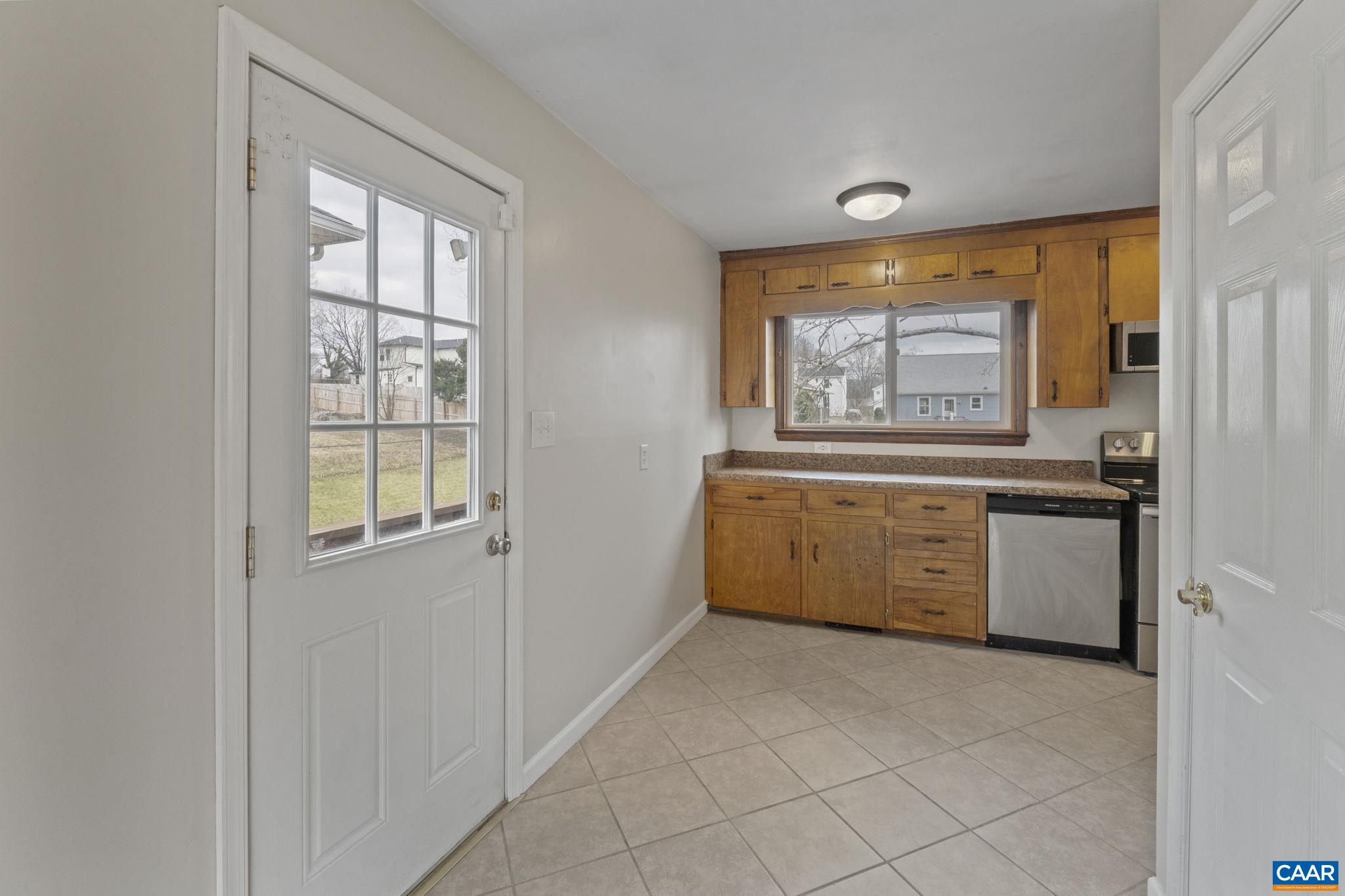 1214 GROVE ST, CHARLOTTESVILLE, Virginia 22903, 3 Bedrooms Bedrooms, ,1 BathroomBathrooms,Residential,1214 GROVE ST,673981 MLS # 673981