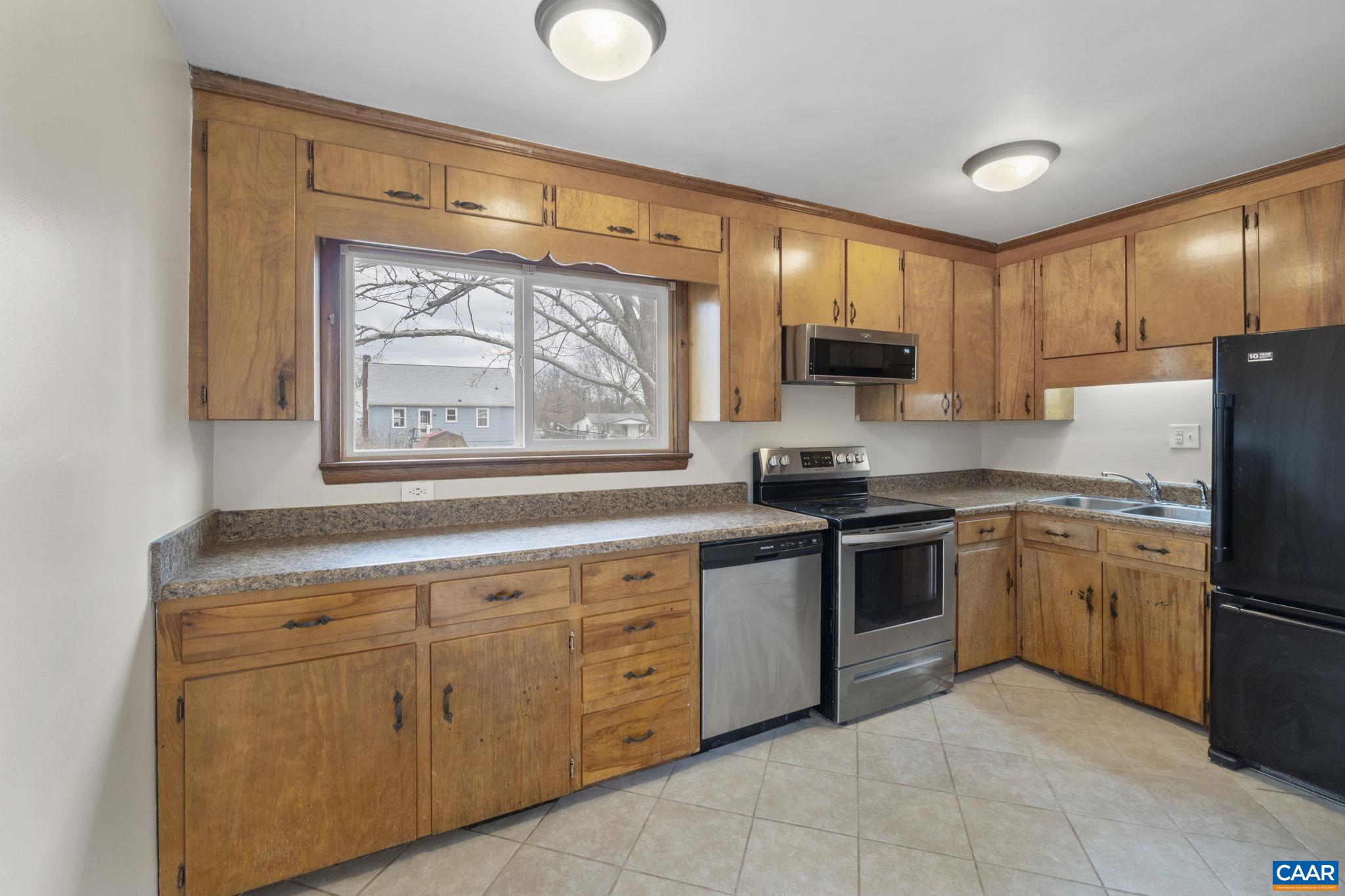 1214 GROVE ST, CHARLOTTESVILLE, Virginia 22903, 3 Bedrooms Bedrooms, ,1 BathroomBathrooms,Residential,1214 GROVE ST,673981 MLS # 673981