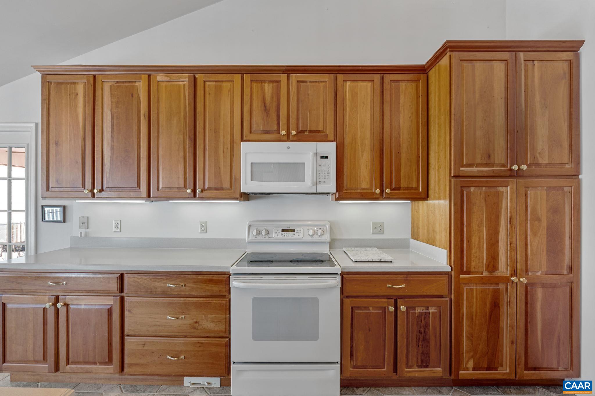 24 FLEETWOOD DR, PALMYRA, Virginia 22963, 4 Bedrooms Bedrooms, ,3 BathroomsBathrooms,Residential,24 FLEETWOOD DR,674343 MLS # 674343