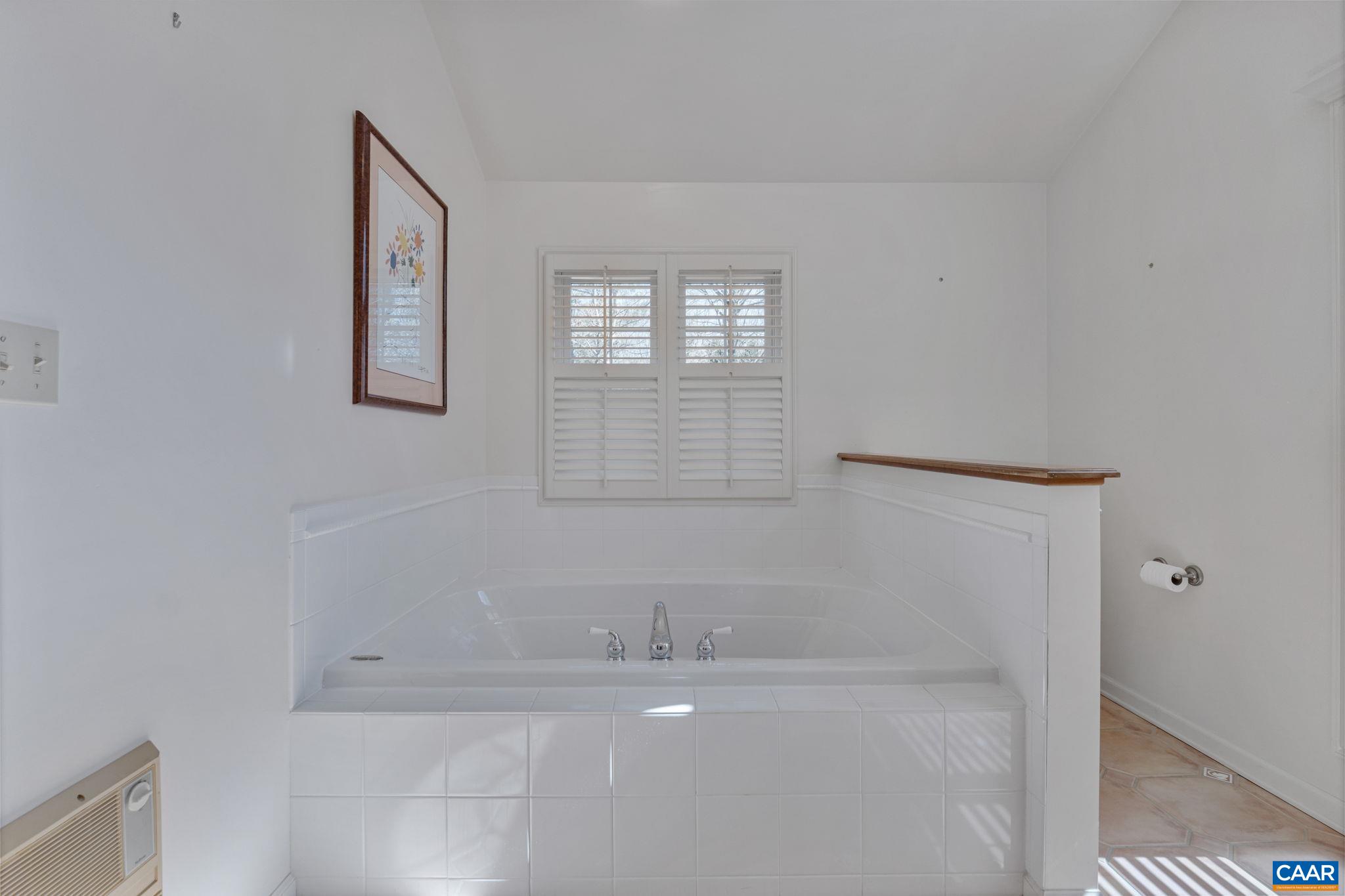 24 FLEETWOOD DR, PALMYRA, Virginia 22963, 4 Bedrooms Bedrooms, ,3 BathroomsBathrooms,Residential,24 FLEETWOOD DR,674343 MLS # 674343