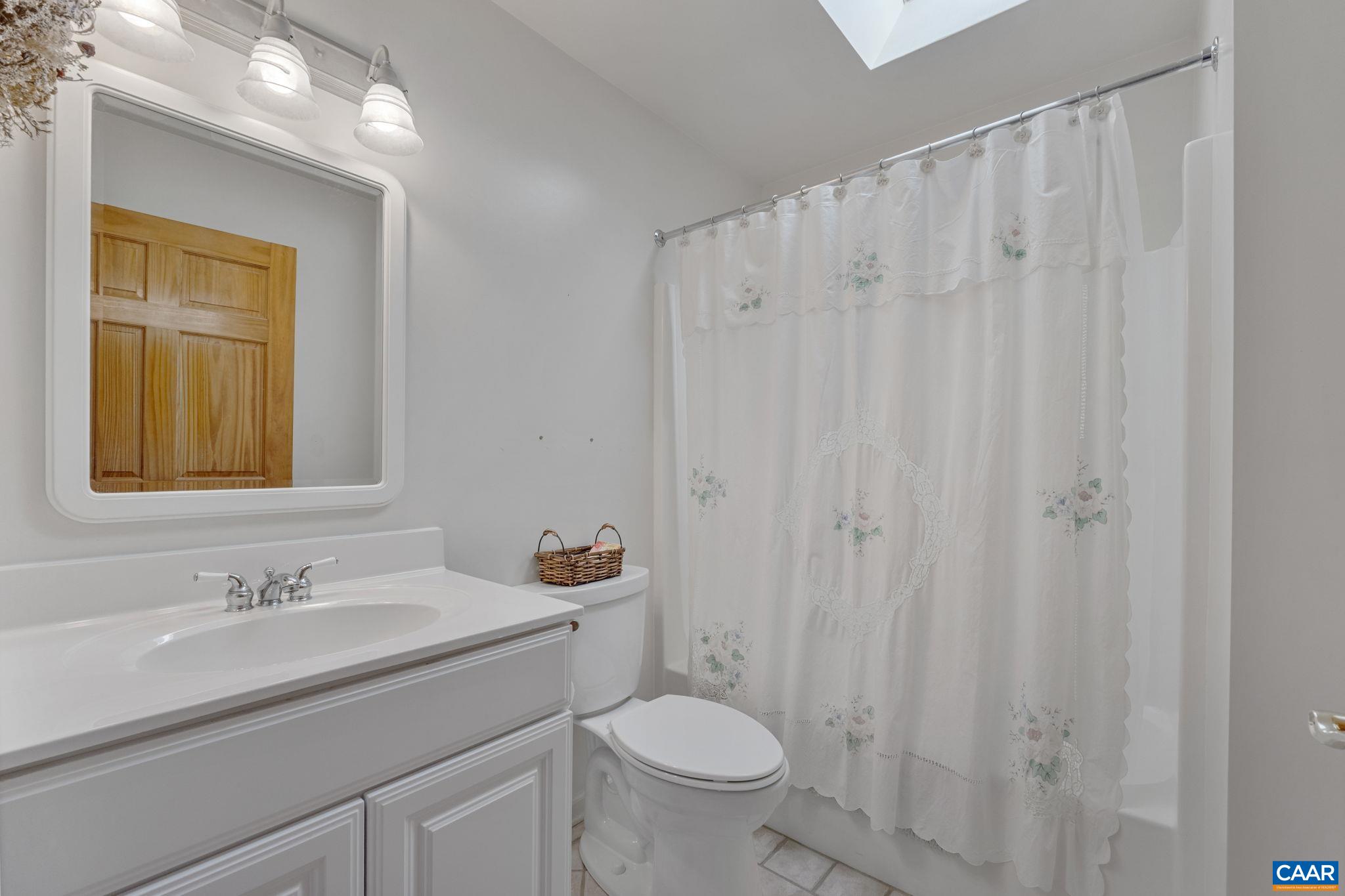 24 FLEETWOOD DR, PALMYRA, Virginia 22963, 4 Bedrooms Bedrooms, ,3 BathroomsBathrooms,Residential,24 FLEETWOOD DR,674343 MLS # 674343